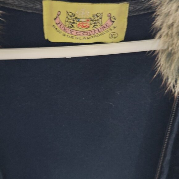 Juicy Couture Velour Hoodie w/ Faux Fur Trim – Size M – Excellent Condition. - Picture 3 of 3